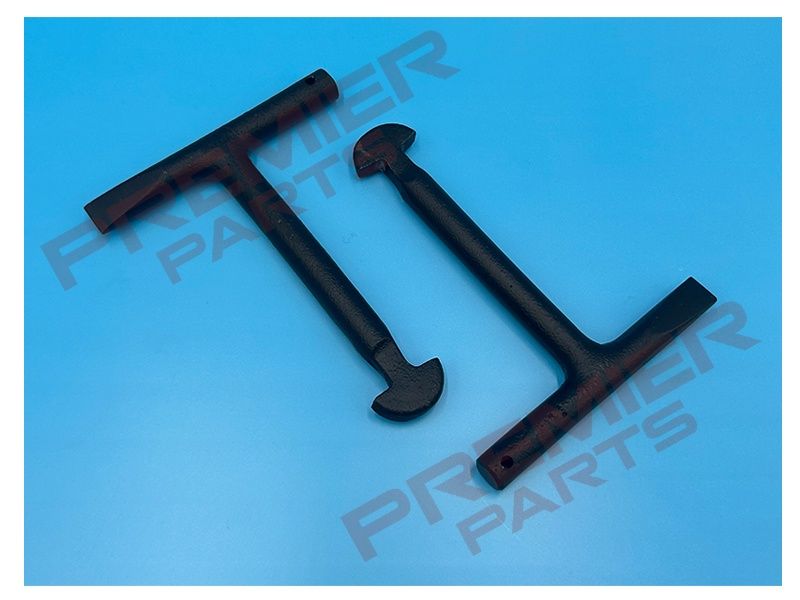 2PCE 115MM (4 1/2") Manhole Cover Keys