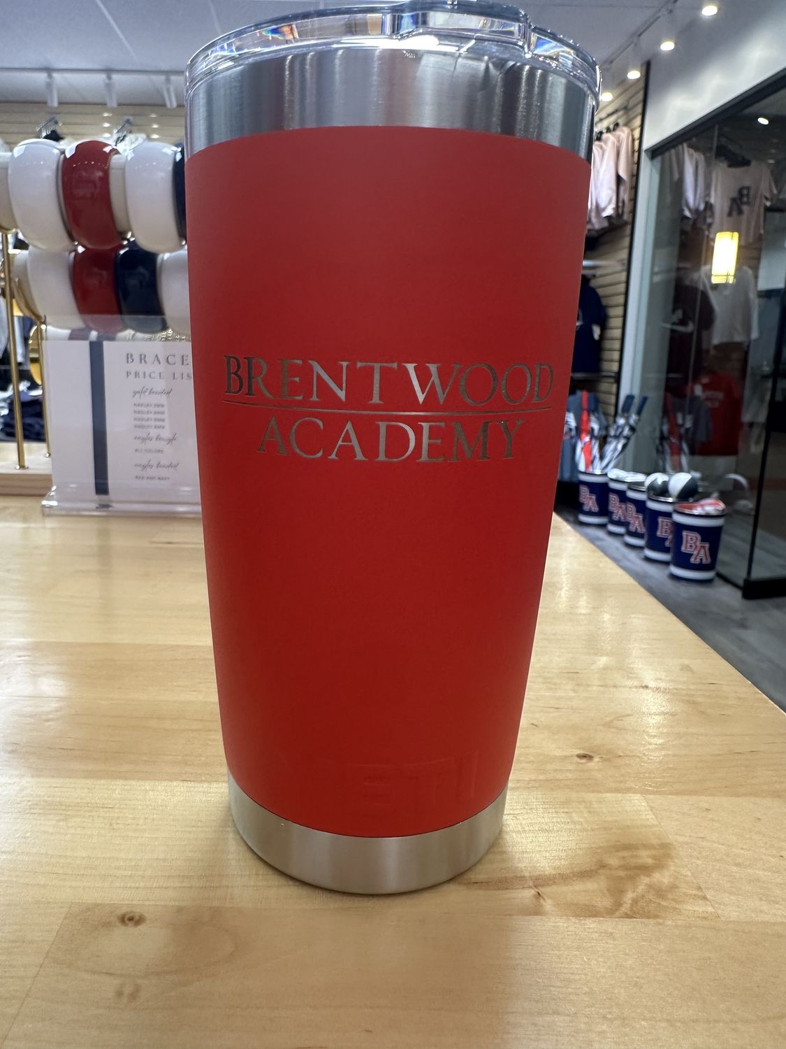 Yeti 20 oz tumbler