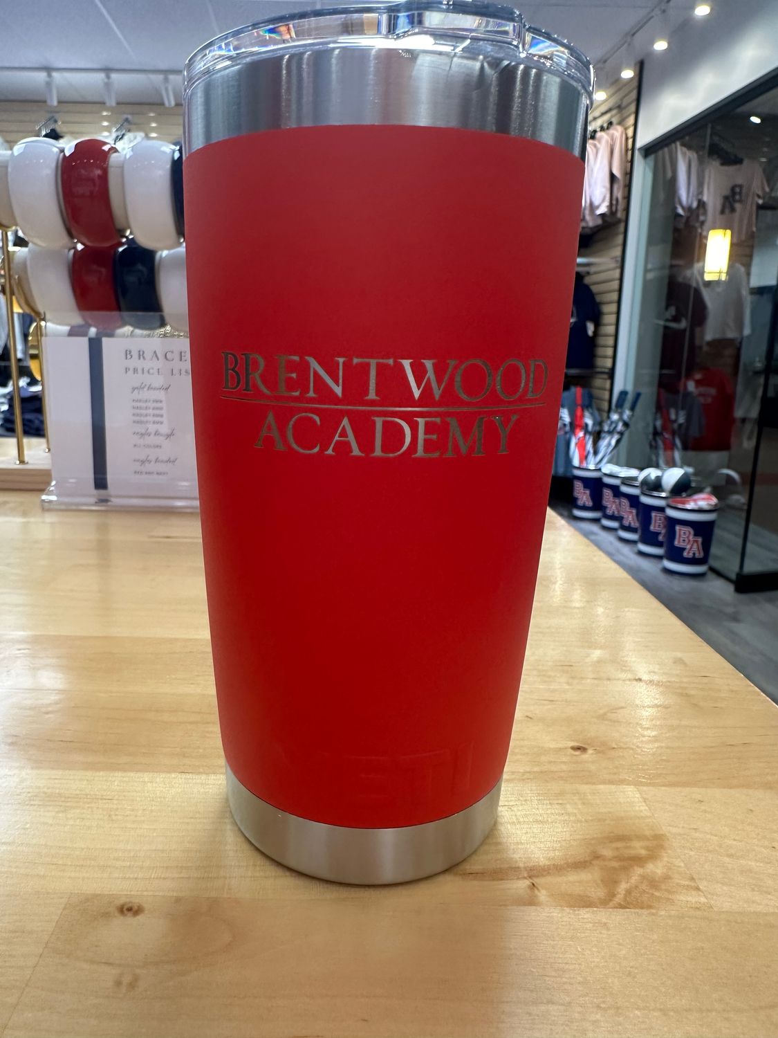 Yeti 20 oz tumbler