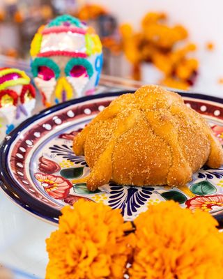 RESERVA de Pan de muerto Día de muertos (31 de octubre, 1 y 2 de noviembre) 2025