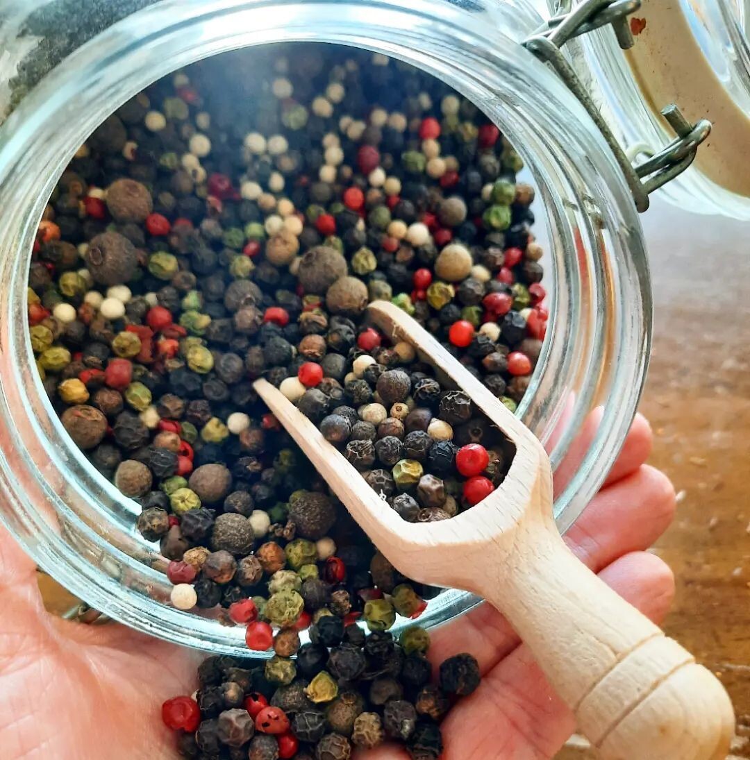 Pimienta negra en grano