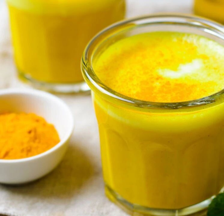 Cúrcuma latte eco