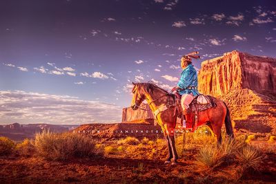 Horseman-3_D854803