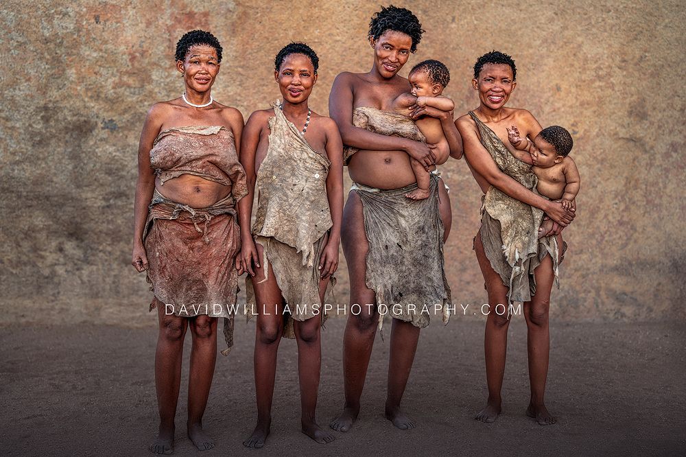 Namibia San Tribe Women 2582583 Namibia San Tribe Women 2582583