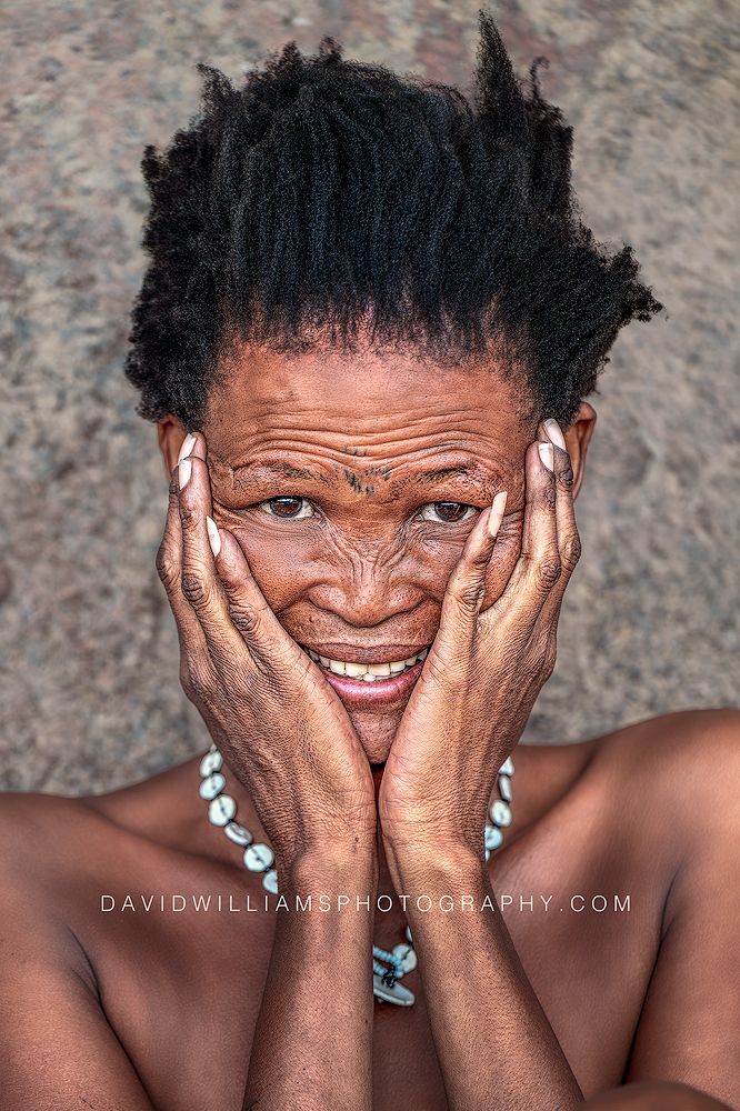 Namibia San Tribe Woman 2582680