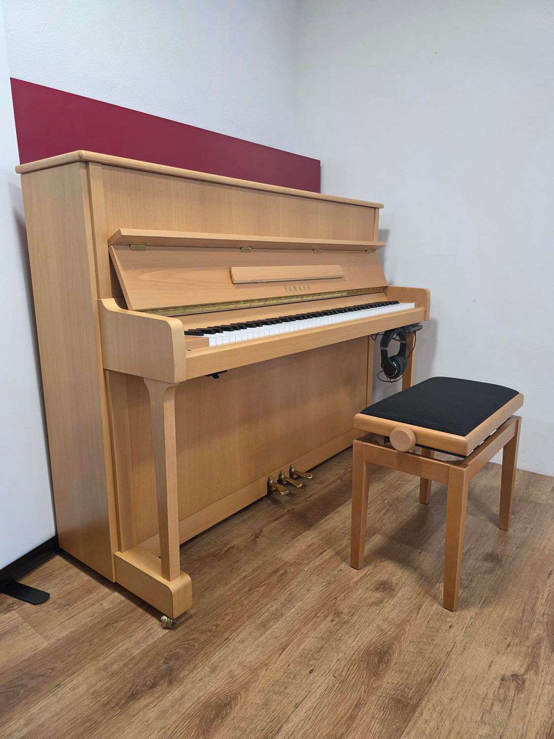 Klavier Yamaha P-116