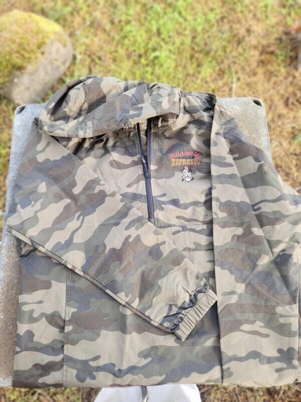 Camo 1/2 Zip Windbreaker