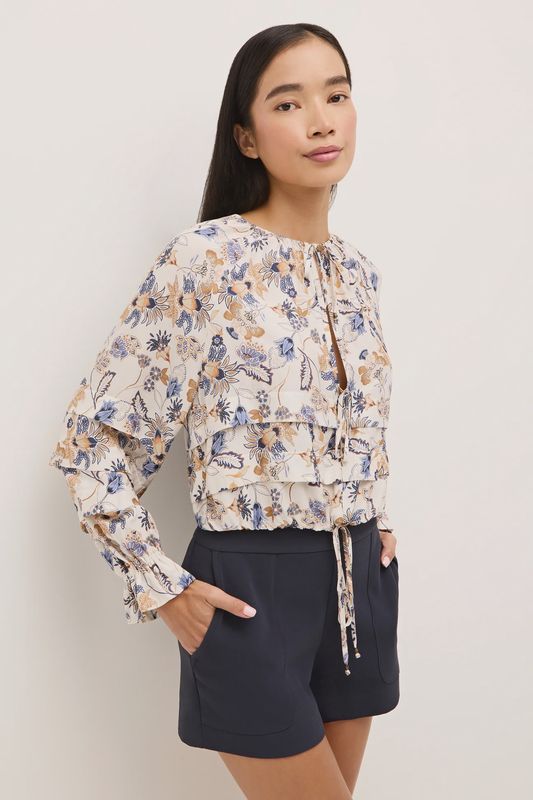 Mia Short - Naval