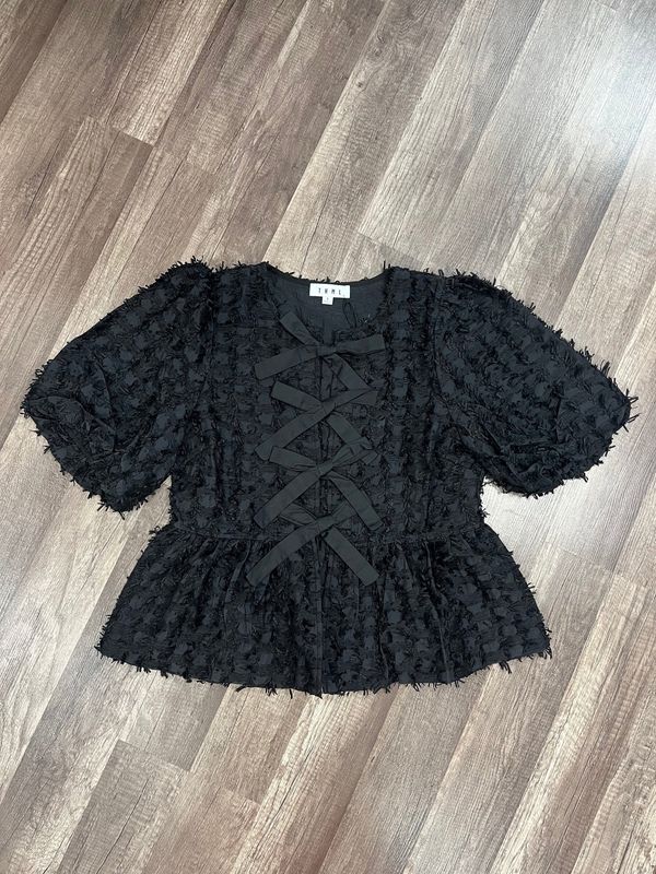 Puff Sleeved Bow Top