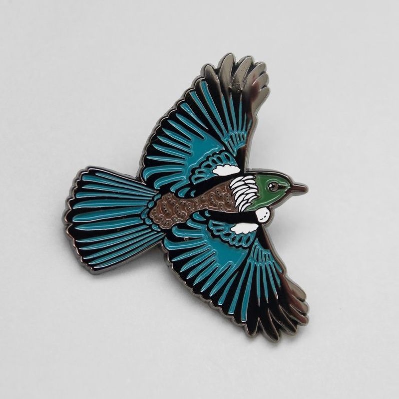 Melissa Boardman Enamel Pins, Design: Tūī