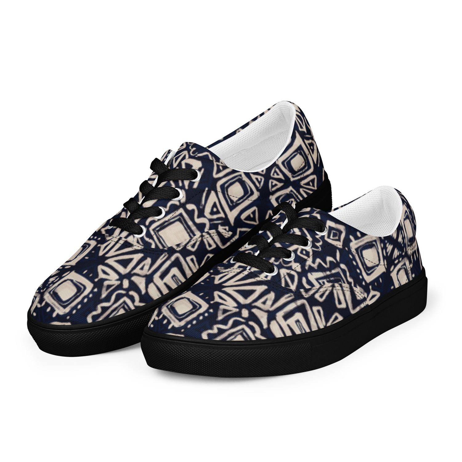 Men’s lace-up canvas shoes