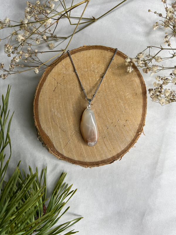 Pendentif pierre de lune