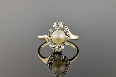 La Belle Epoch Pearl And Diamond Ring