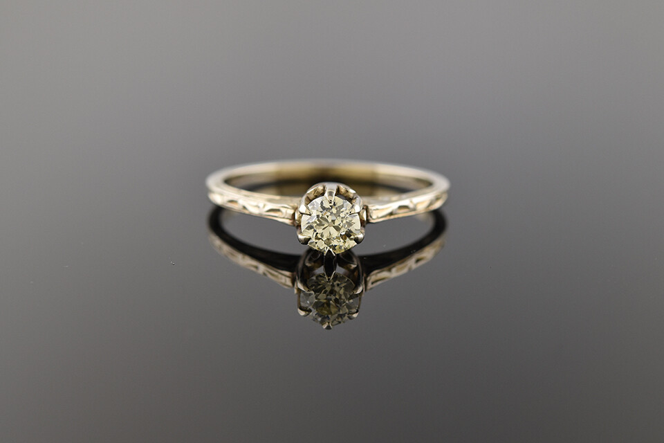 Diamond Ring With Carved Details
