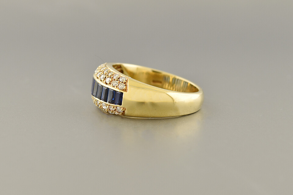 Sapphire &amp; Diamond Band