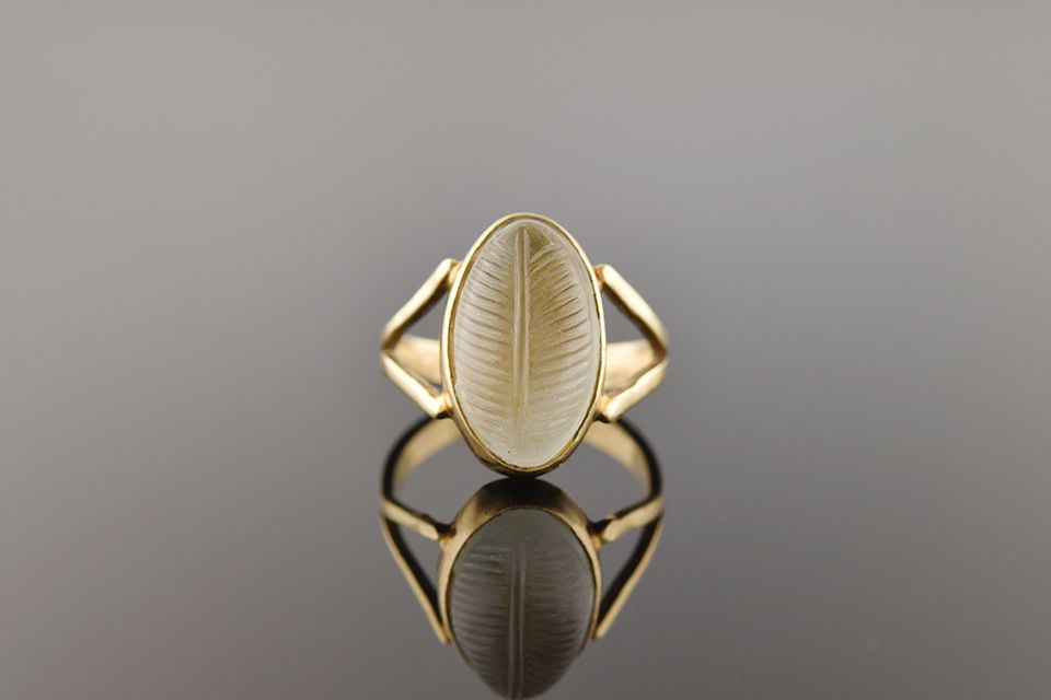 Carved Moonstone Ring Carved Moonstone Ring