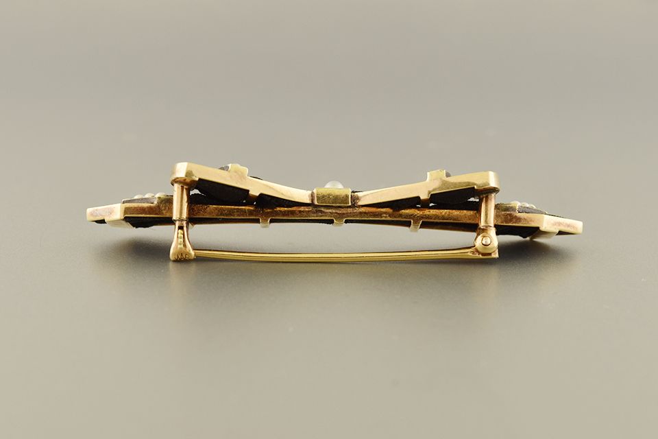 Ribbon Bow Brooch