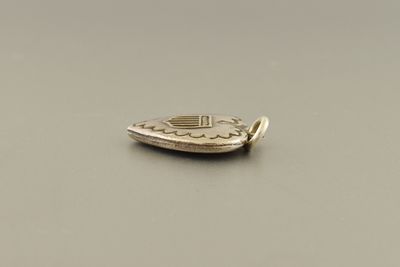 Vintage America Heart Charm