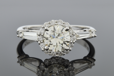 Diamond Halo & Baguette Ring Diamond Halo & Baguette Ring