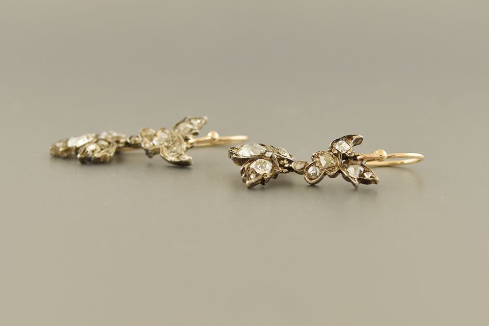 Victorian Leaf Earrings