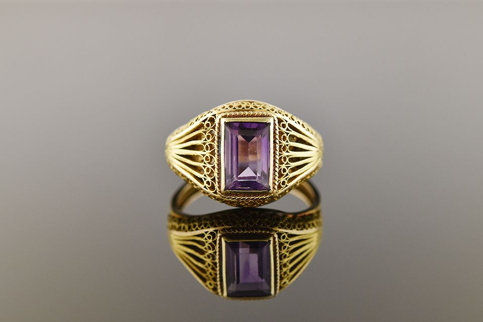 Yellow Gold Filigree Amethyst Ring