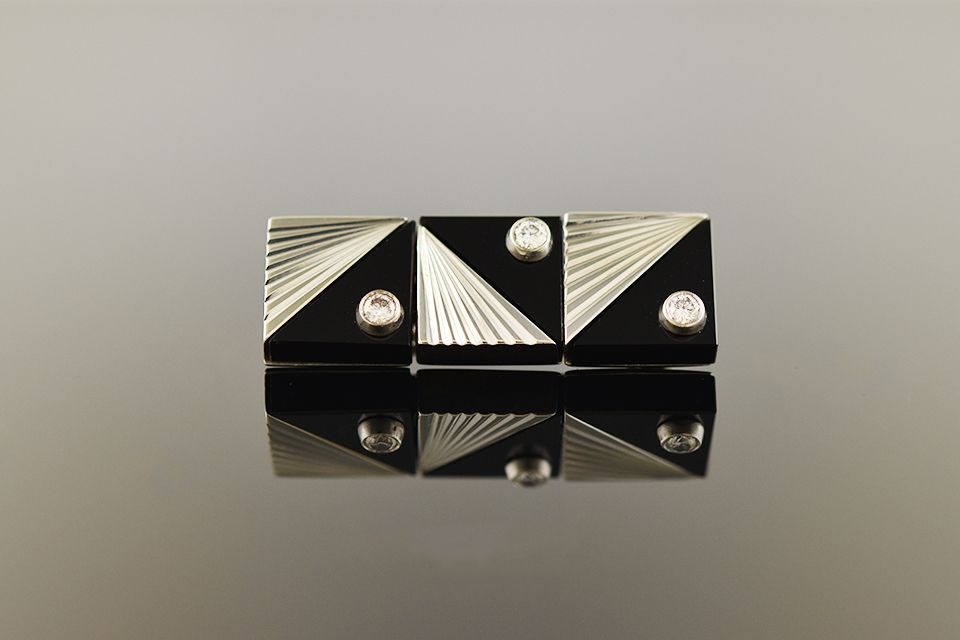 Vintage Onyx & Diamond Brooch Vintage Onyx & Diamond Brooch