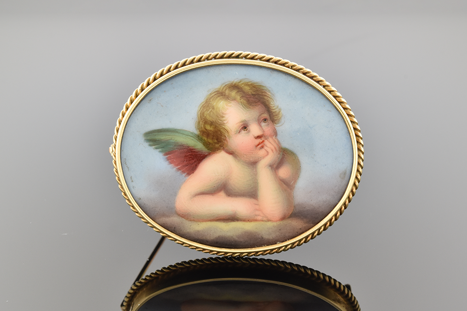 Victorian Cherub Brooch with Rope Frame