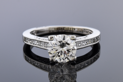 Classic style Tacori Diamond Engagement Ring Classic style Tacori Diamond Engagement Ring