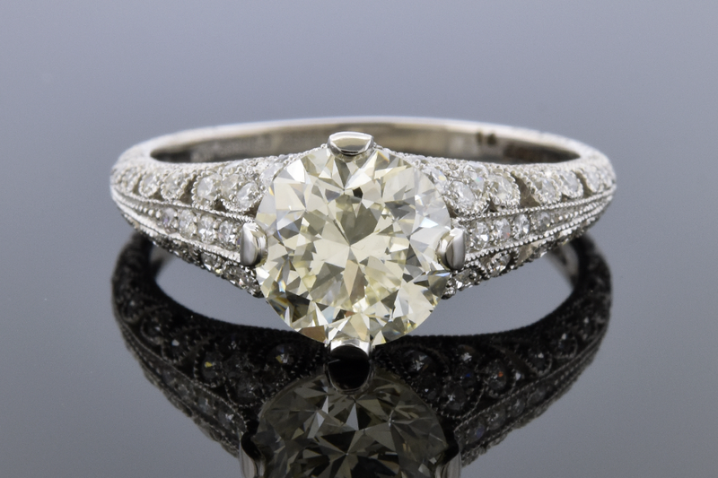 Diamond Detailed Open Design Engagement Ring Diamond Detailed Open Design Engagement Ring