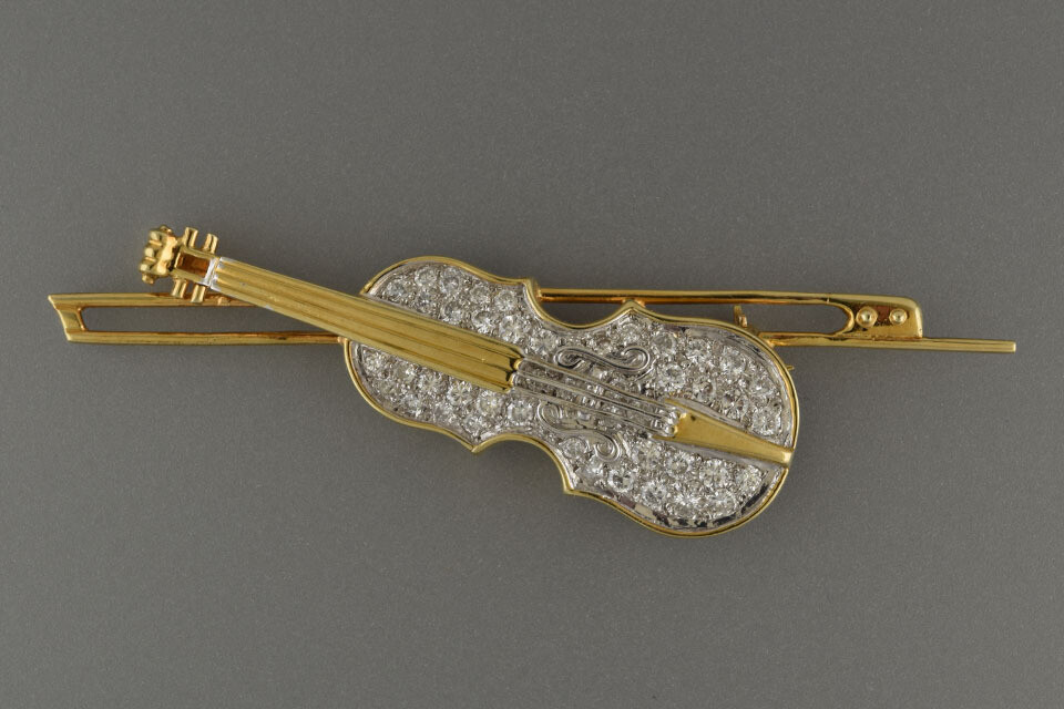 Diamond Cello Brooch/Pendant