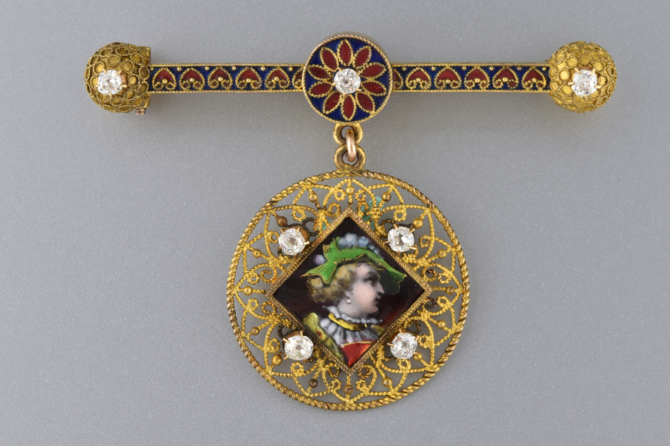 Etruscan Enamel Brooch Detailed Wire Work