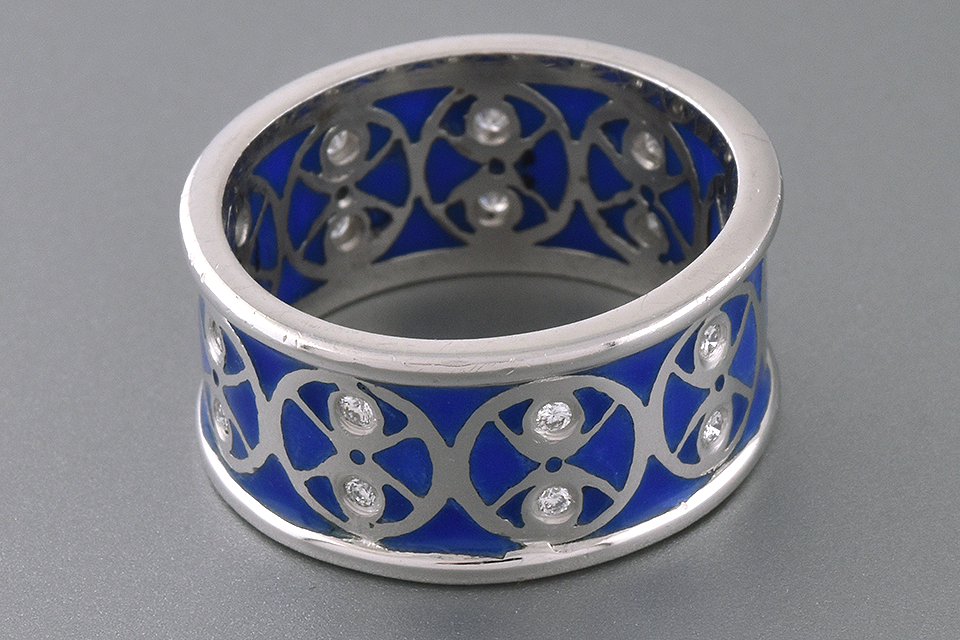 Plique-A-Jour Enamel and Diamond Band