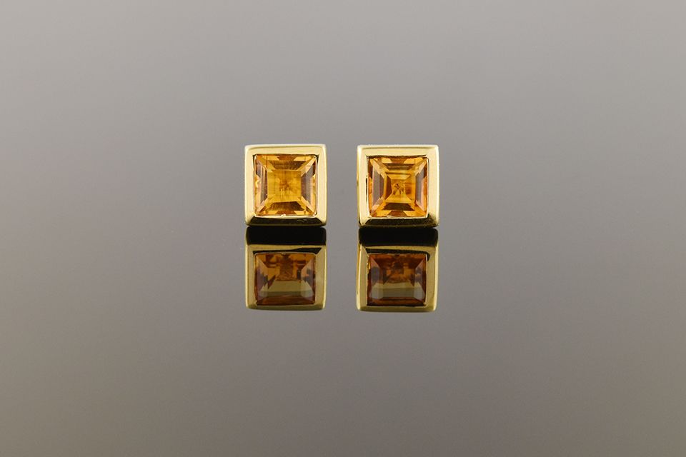 Modern Yellow Gold Citrine Stud Earrings