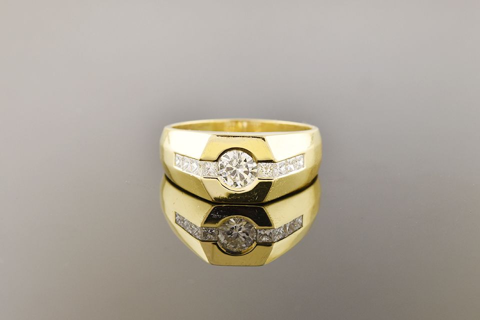 Yellow Gold Men's Diamond Ring with Quadrillion Cut Diamonds