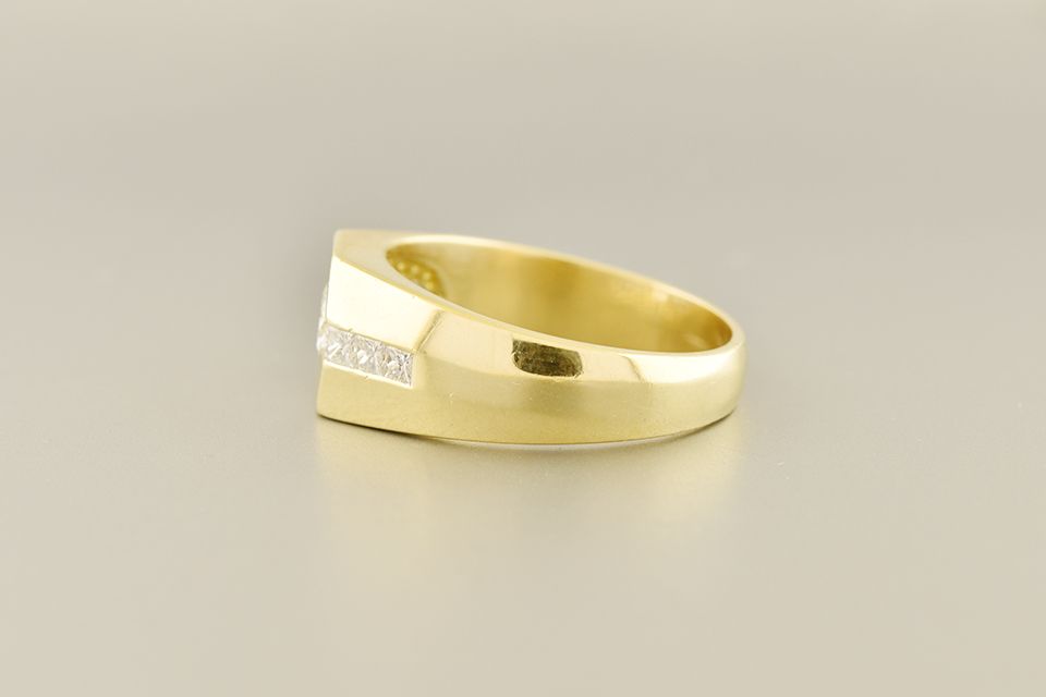 Yellow Gold Men's Diamond Ring with Quadrillion Cut Diamonds