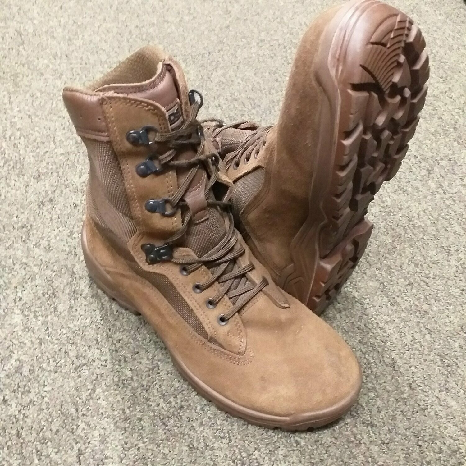 YDS Falcon Desert Boots, Size: 9w