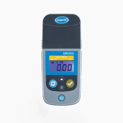 Hach DR300 Handheld Colorimeter
