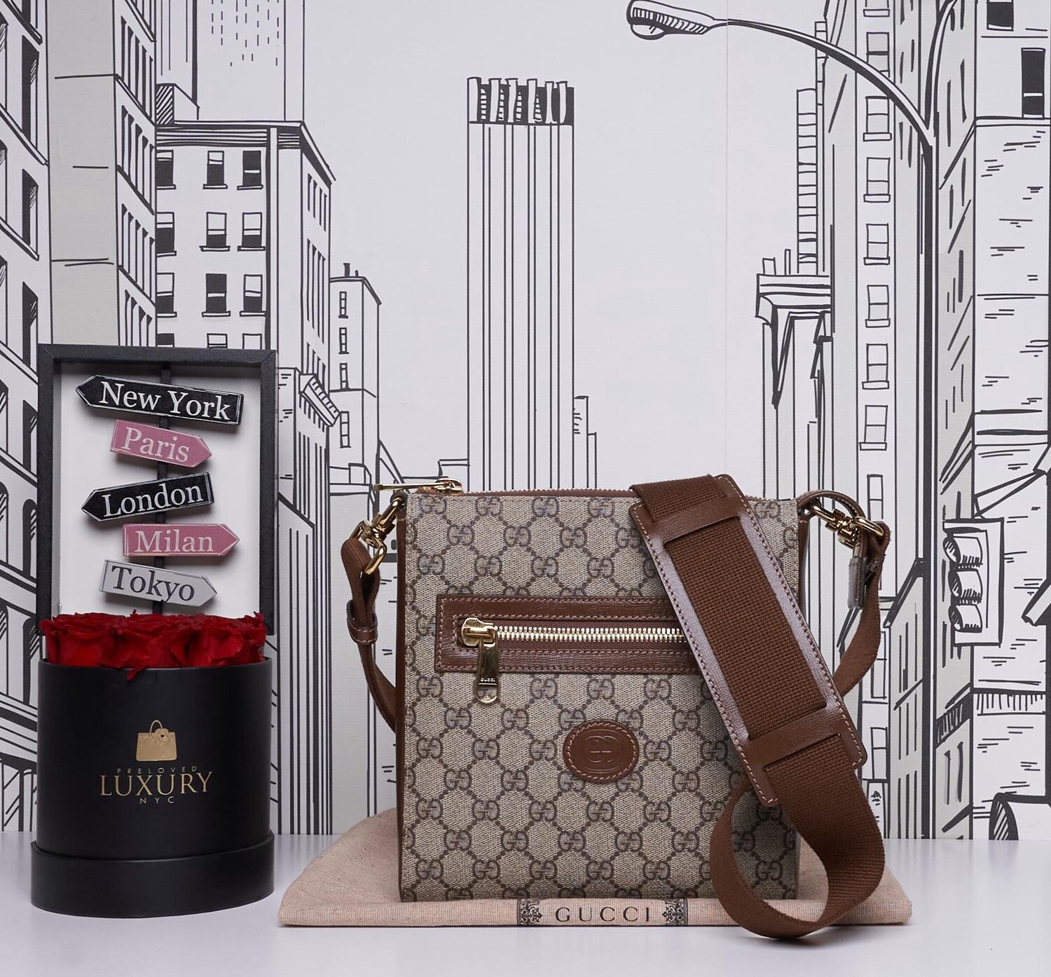 Gucci Crossbody Interlocking G Bag