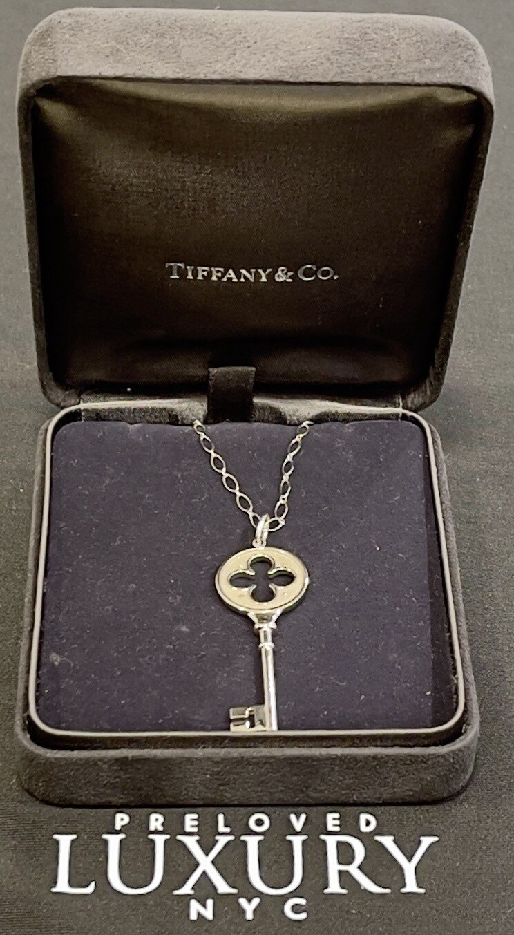Tiffany &amp; Co Clover Key