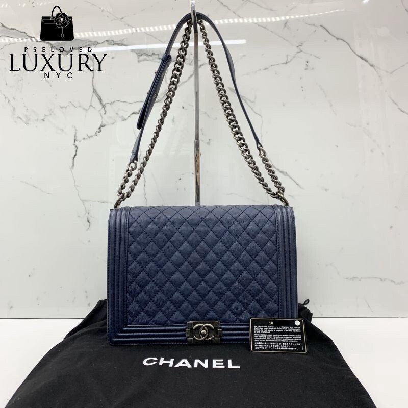Chanel Blue Caviar Le Boy 30 chain shoulder bag