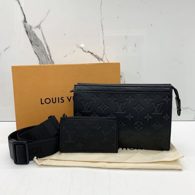 Louis Vuitton Monogram Shadow Gaston Wearable Wallet