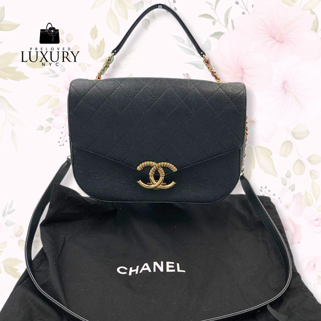 CHANEL Caviar Skin Shoulder Bag