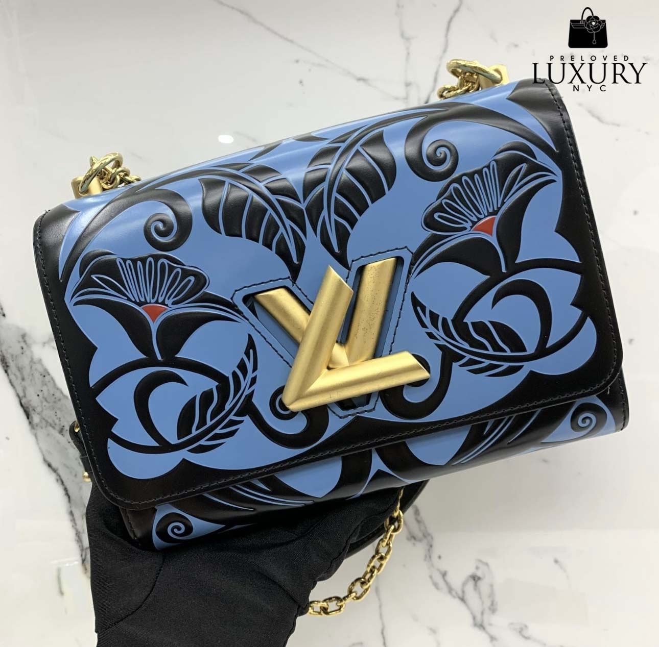 Louis Vuitton Twist LockMe Blue