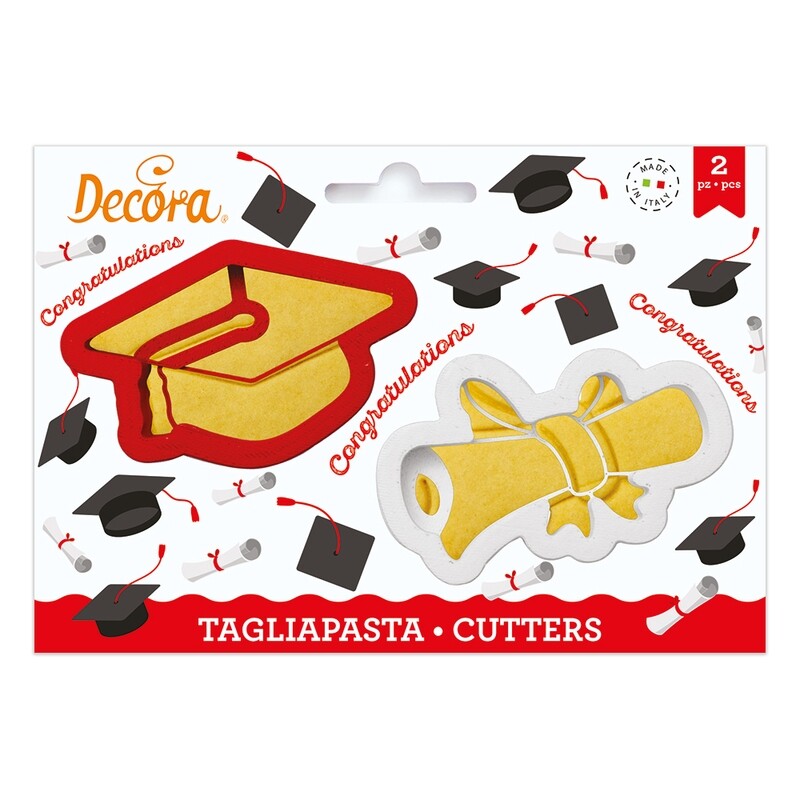 Decora Set 2 Tagliapasta in Plastica Decora Laurea Pergamena e Tocco