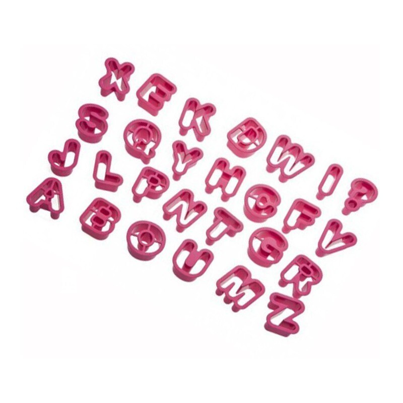 Decora Set 27 Cutters Tagliapasta in Plastica Lettere Stampatello h 5 cm