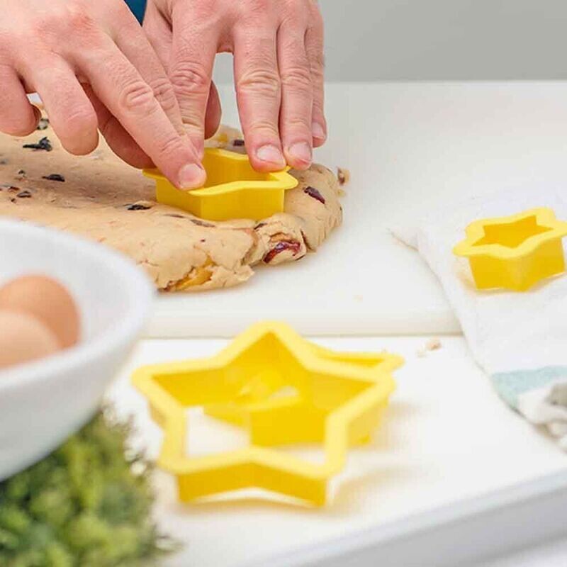 Decora Tagliapasta Stella in Plastica Set 5 Pz Ø 2 - 4 - 6 - 8 - 10 x h 2,2 cm
