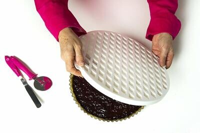 Decora Griglia Tagliapasta a Losanghe per Crostata Tonda in Plastica Bianca Diametro Ø 30 cm