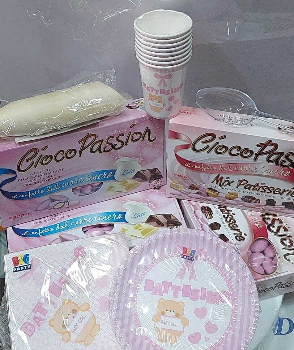 Crispo Kit Confettata Ciocopassion Battesimo 4 kg per il tuo Evento! 4 Pacchi Confetti Rosa senza Glutine (Gluten Free) + Palettina + 50 Conetti + Piatti, Bicchieri e Tovaglioli in Omaggio!