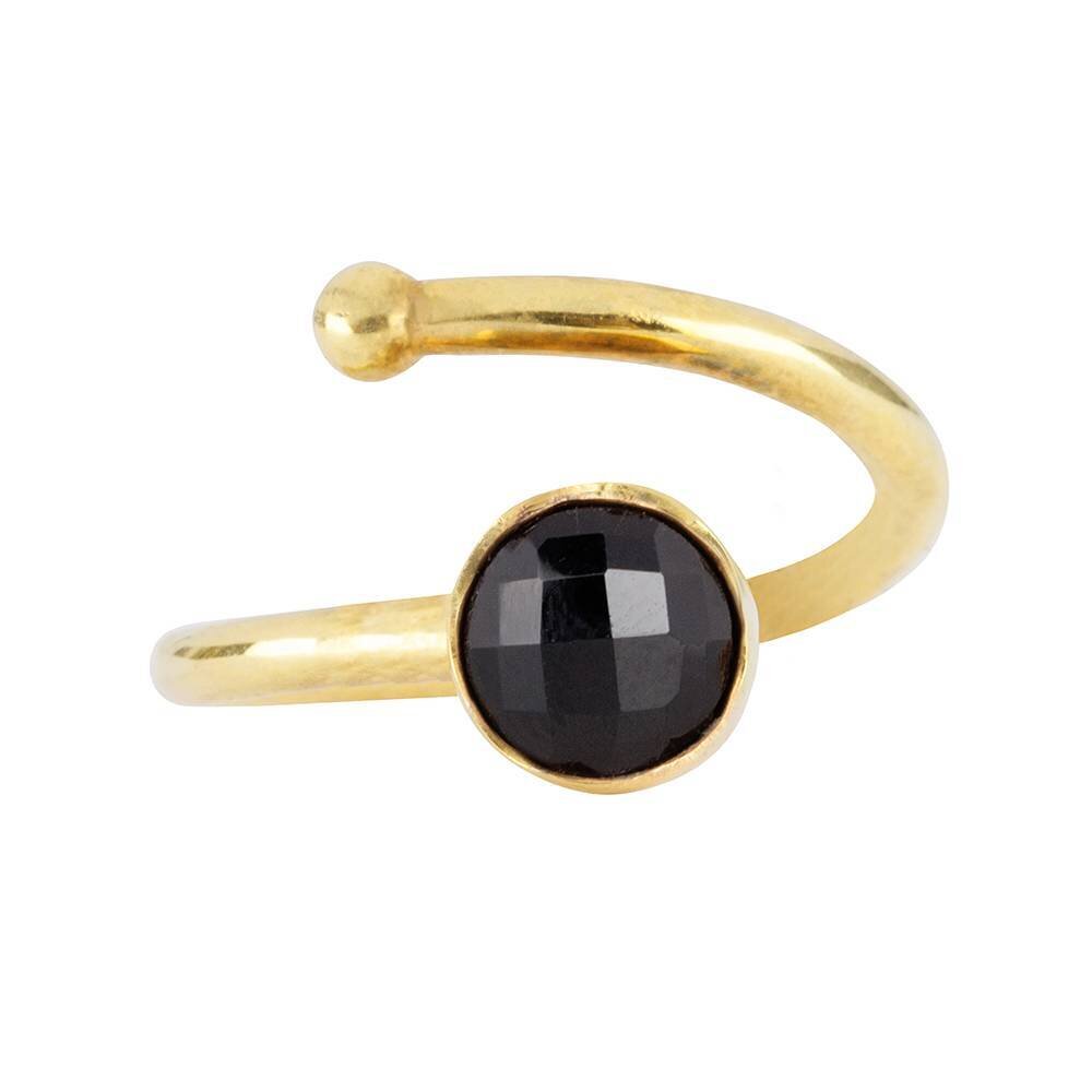 Gouden ring met Zwarte onyx kinderen