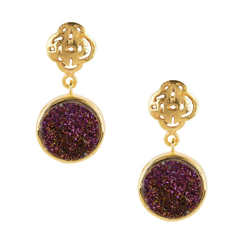 Gouden logo oorbel met paarse druzy